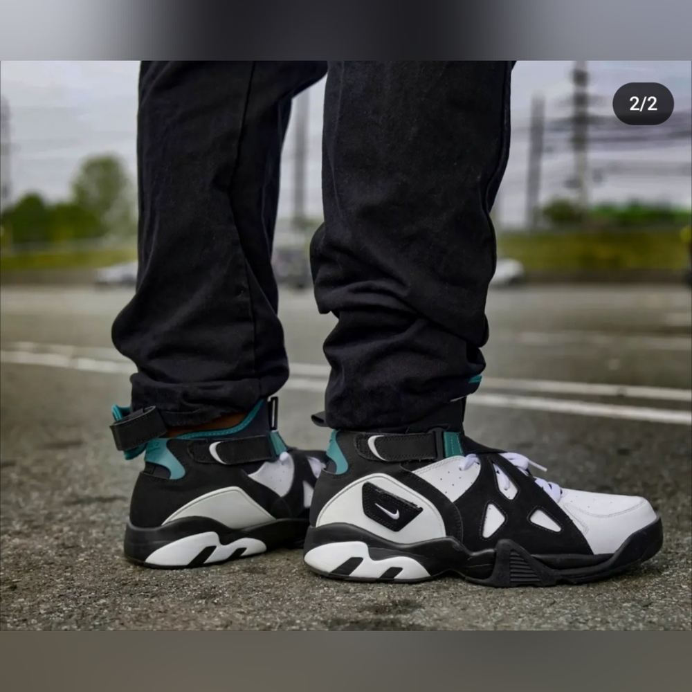 Nike Air Unlimited 'Flax